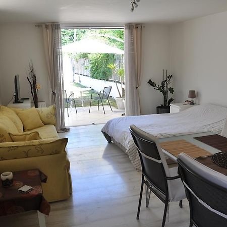 Cosy Studio With Garden / Individual Apartment Atina Dış mekan fotoğraf