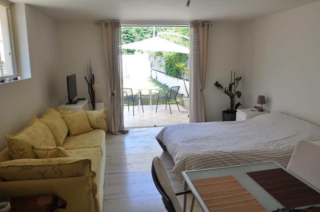 Cosy Studio With Garden / Individual Apartment Atina Dış mekan fotoğraf
